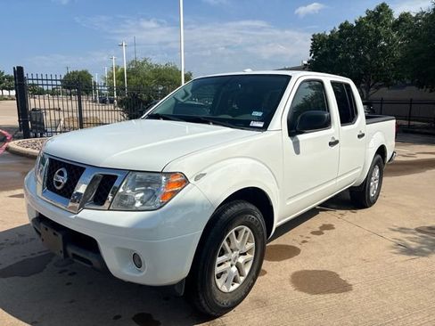 Used 2018 Nissan Frontier SV w/ Value Truck Package RWD image 1