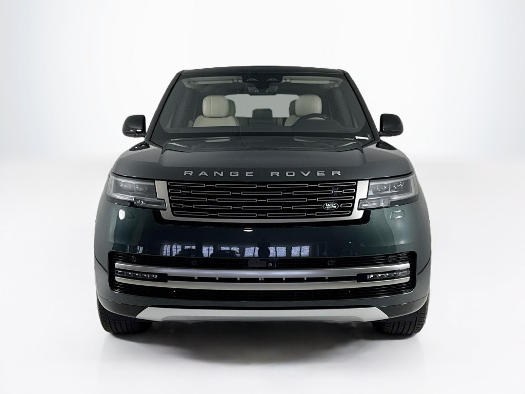 Used 2024 Land Rover Range Rover SE AWD/4WD image 8