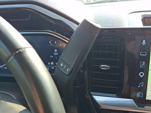 Used 2025 Chevrolet Silverado 2500 LT w/ Convenience Package AWD/4WD image 14