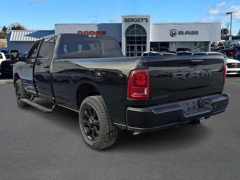 New 2026 RAM 3500 Laramie AWD/4WD image 4