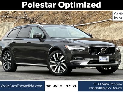 Used 2025 Volvo V90 B6 Cross Country Plus w/ Protection Package Premier