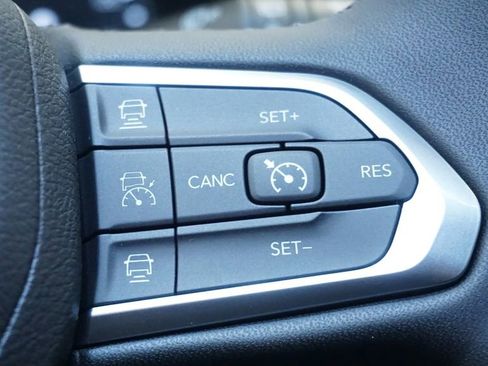 New 2026 Jeep Compass Limited image 48