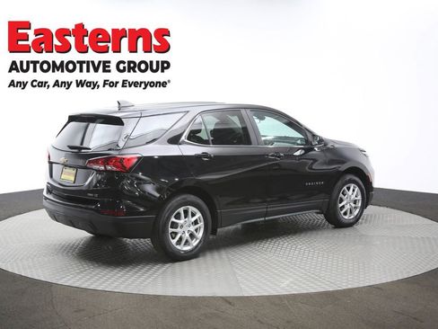 Used 2023 Chevrolet Equinox LT image 42