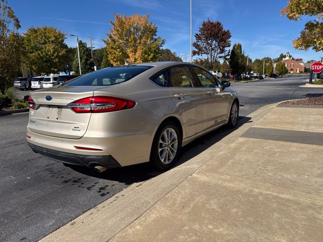 Used 2019 Ford Fusion SE FWD image 5