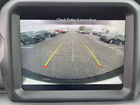 Used 2022 Jeep Wrangler Unlimited Sahara image 17