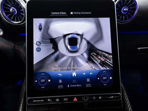 Used 2024 Mercedes-Benz SL 63 AMG 4MATIC image 21