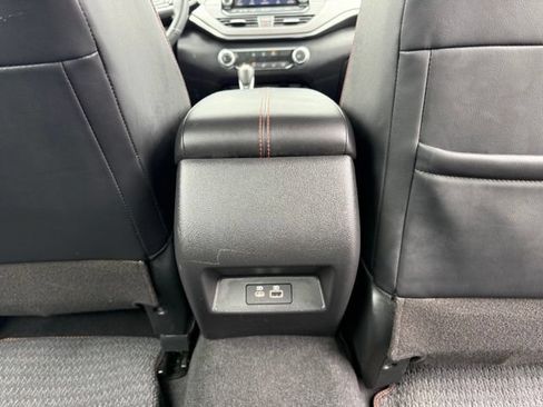 Used 2023 Nissan Altima 2.5 SR FWD image 25