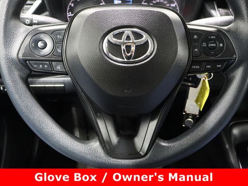 Used 2023 Toyota Corolla LE image 21