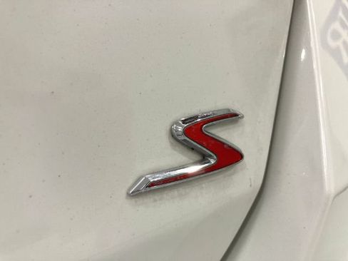 Used 2018 Kia Optima S w/ Panoramic Sunroof Package FWD image 26