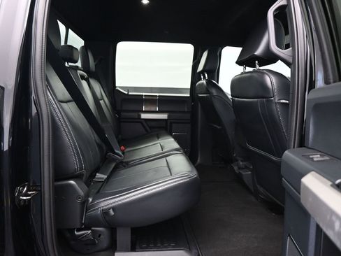 Used 2022 Ford F450 Lariat w/ FX4 Off-Road Package image 11