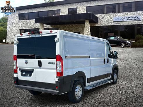 Used 2023 RAM ProMaster 2500 FWD image 5