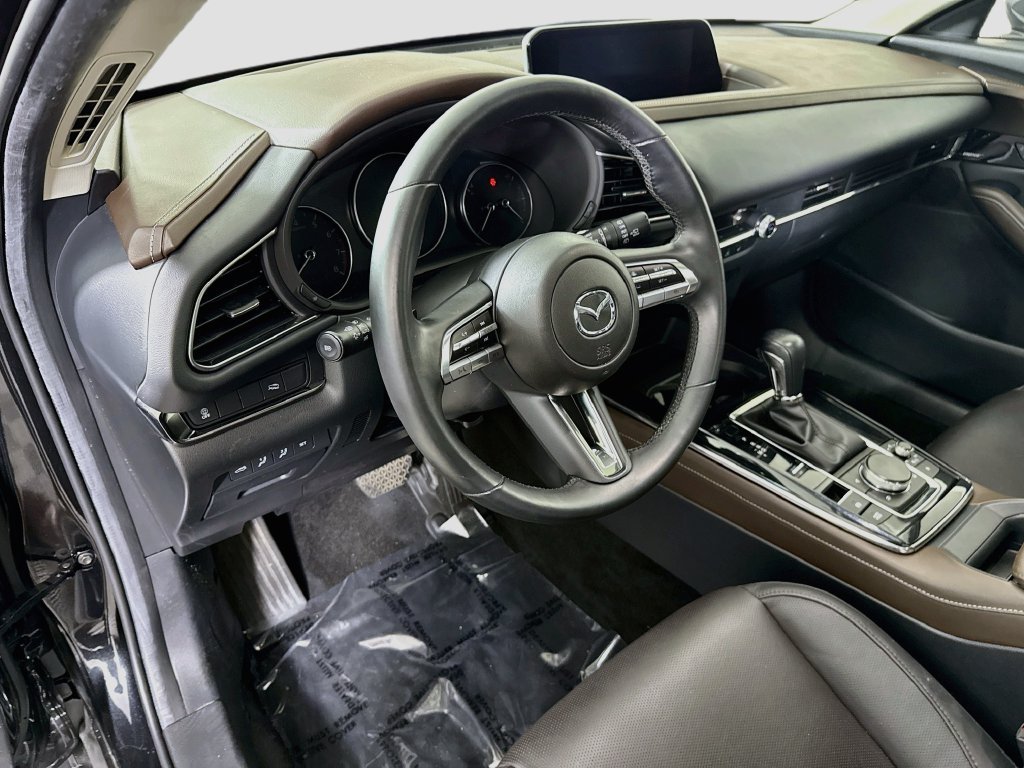 Used 2022 MAZDA CX-30 AWD 2.5 S w/ Premium Package image 18