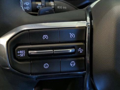 New 2026 GMC Acadia Denali w/ Super Cruise Package image 12