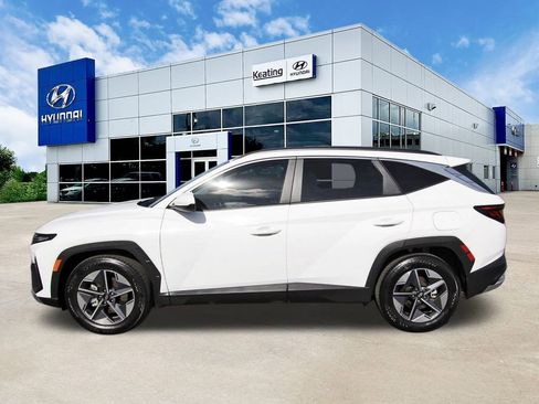 Certified 2025 Hyundai Tucson SEL image 8