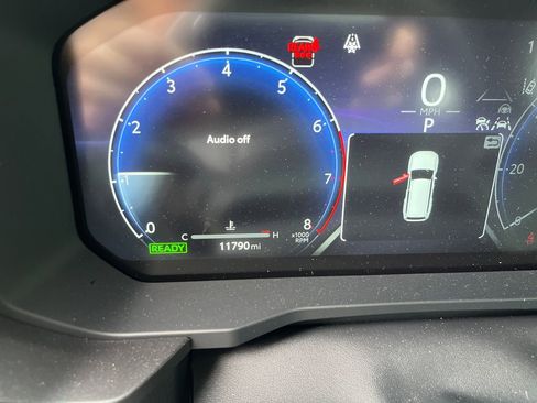 Certified 2024 Toyota Land Cruiser image 3