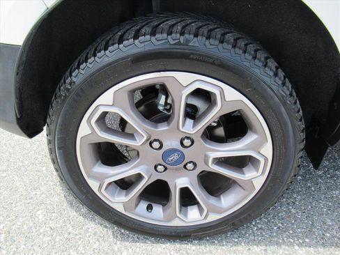 Used 2018 Ford EcoSport Titanium AWD/4WD image 14
