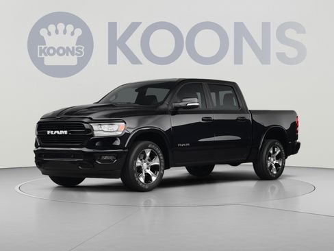 Used 2024 RAM 1500 Laramie AWD/4WD image 1