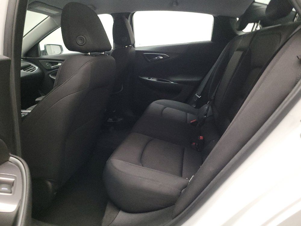 Used 2023 Chevrolet Malibu LT FWD image 18
