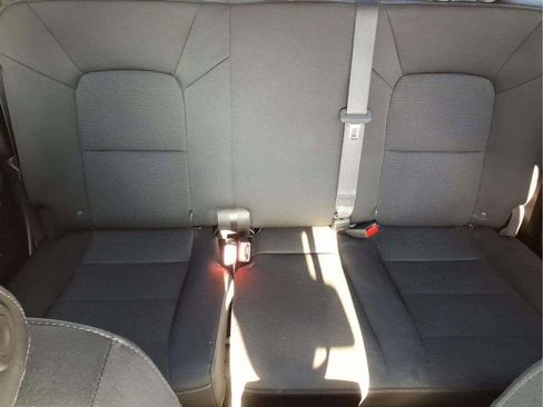 Used 2025 Chevrolet Colorado LT image 18