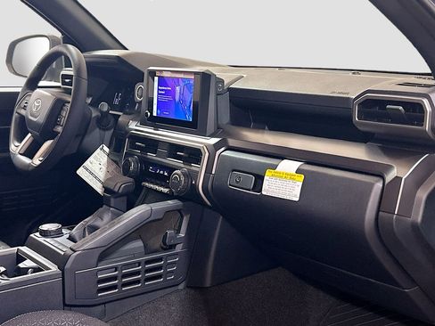 New 2026 Toyota 4Runner SR5 image 19