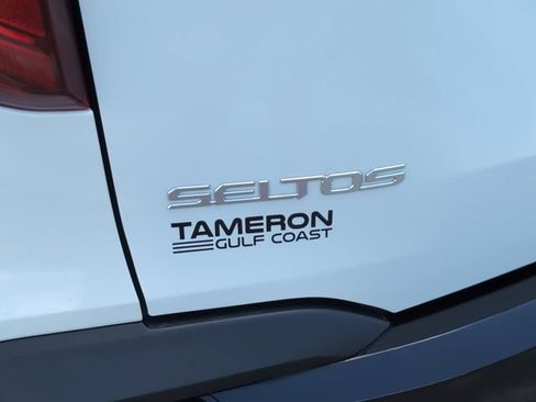 Used 2025 Kia Seltos S FWD image 5