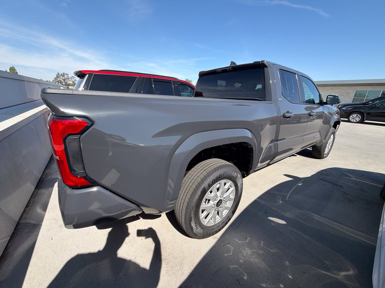 Used 2026 Toyota Tacoma SR5 AWD/4WD image 6