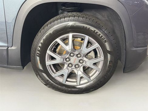Used 2020 GMC Acadia SLT AWD/4WD image 35