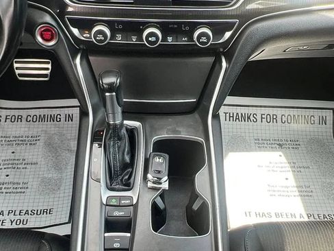 Used 2021 Honda Accord Sport image 12