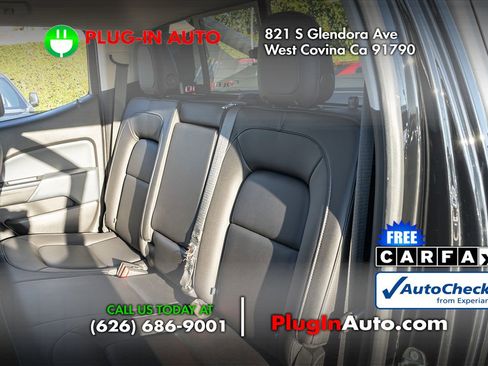 Used 2018 Chevrolet Colorado Z71 w/ Z71 Midnight Edition image 15