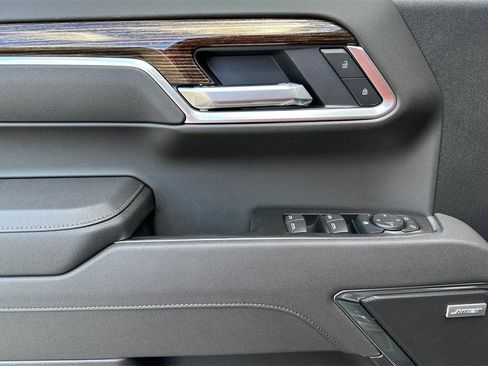 New 2026 GMC Sierra 1500 Elevation w/ Elevation Premium Package image 9