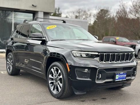 Used 2023 Jeep Grand Cherokee Overland w/ Adv Protech Group III image 8