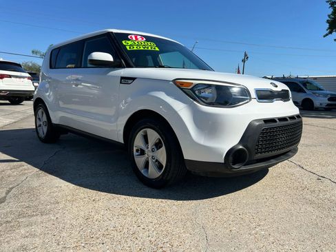 Used 2015 Kia Soul EV image 3
