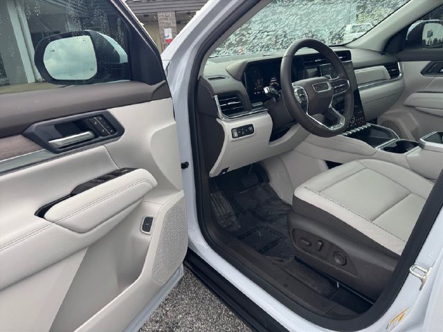 Used 2026 GMC Terrain Denali AWD/4WD image 16