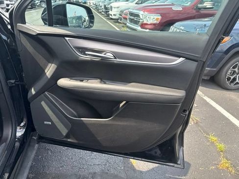 Used 2023 Cadillac XT5 Luxury AWD/4WD image 25