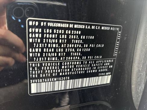 Used 2019 Volkswagen Tiguan SE FWD image 28