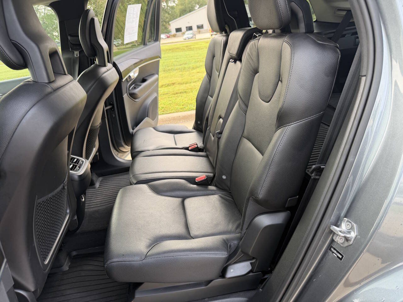 Used 2018 Volvo XC90 T6 Momentum w/ Convenience Package AWD/4WD image 36