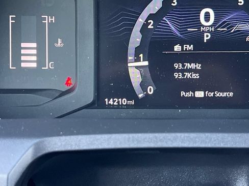 Certified 2024 Toyota Tacoma SR5 RWD image 30