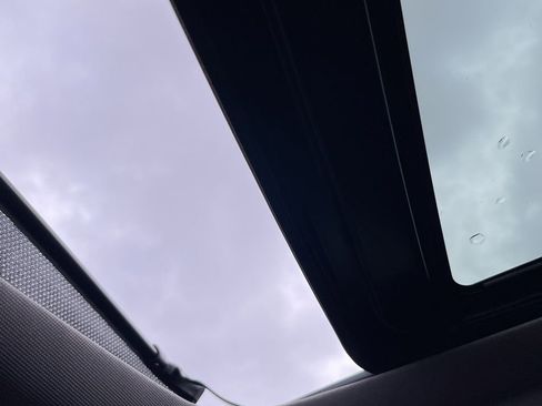 Used 2021 Ford F250 Lariat image 12