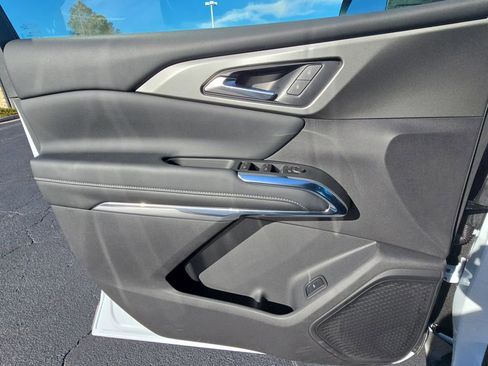 New 2026 Chevrolet Traverse LT w/ Driver Confidence Package image 27