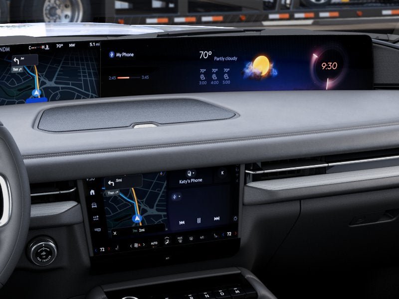 New 2027 Lincoln Navigator Reserve AWD/4WD image 14