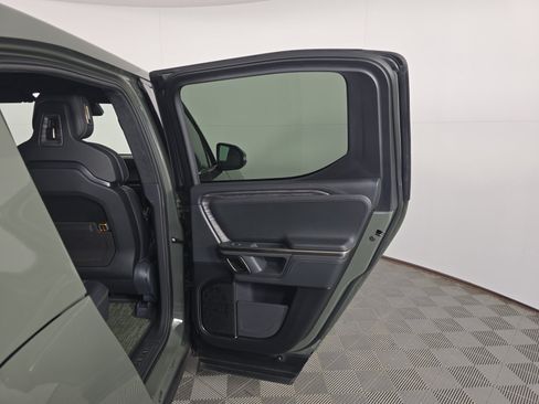 Used 2022 Rivian R1T Launch Edition AWD/4WD image 19