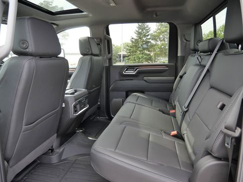 New 2026 GMC Sierra 3500 Denali w/ Denali Reserve Package image 5