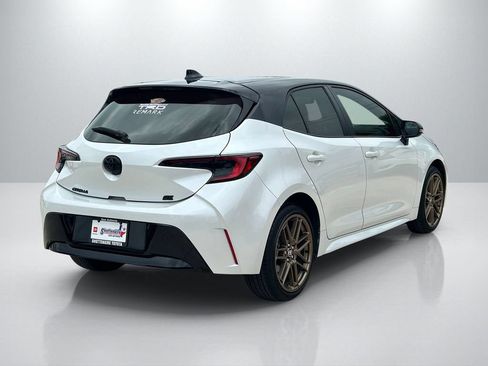 Certified 2025 Toyota Corolla Hatchback FWD image 5