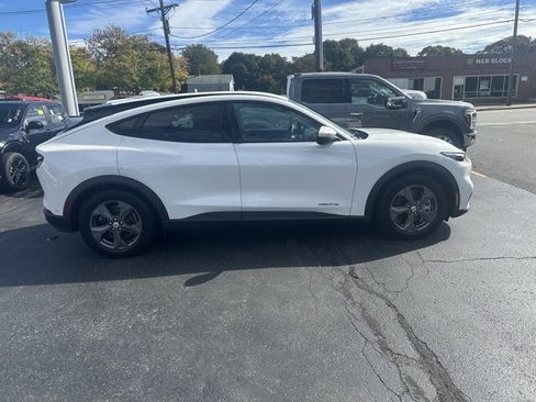 Used 2021 Ford Mustang Mach-E Select w/ Comfort/Technology Package image 4