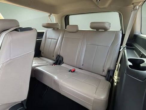 Used 2024 Ford Expedition Max XLT AWD/4WD image 30