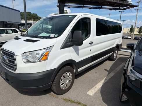 Used 2019 Ford Transit 350 XLT RWD image 23
