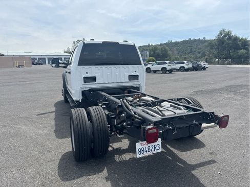Certified 2022 Ford F550 2WD Crew Cab Super Duty image 7
