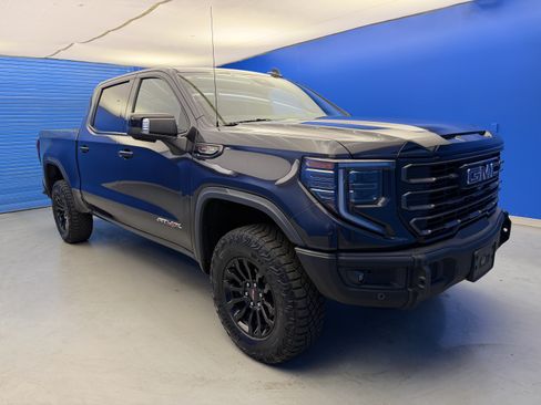 Used 2023 GMC Sierra 1500 AT4X AWD/4WD image 2