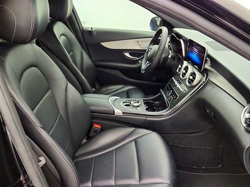 Used 2019 Mercedes-Benz C 300 Sedan w/ Premium Package image 21