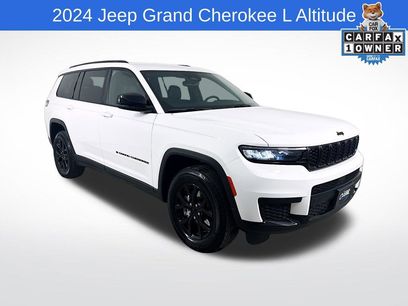 Used 2024 Jeep Grand Cherokee L Laredo